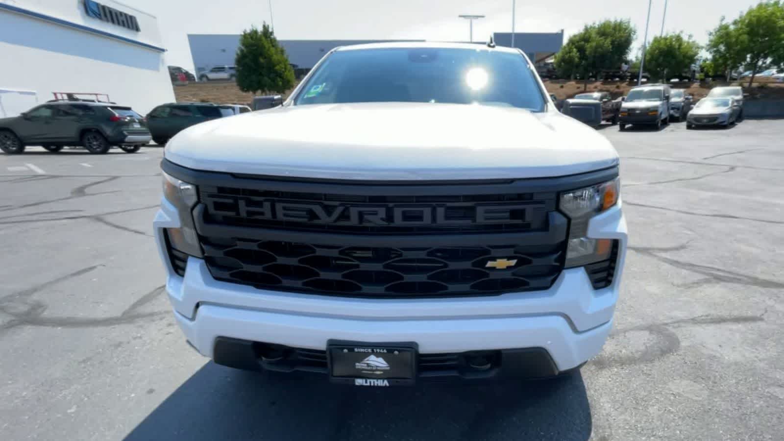 2024 Chevrolet Silverado 1500 Custom 4WD Crew Cab 157 3