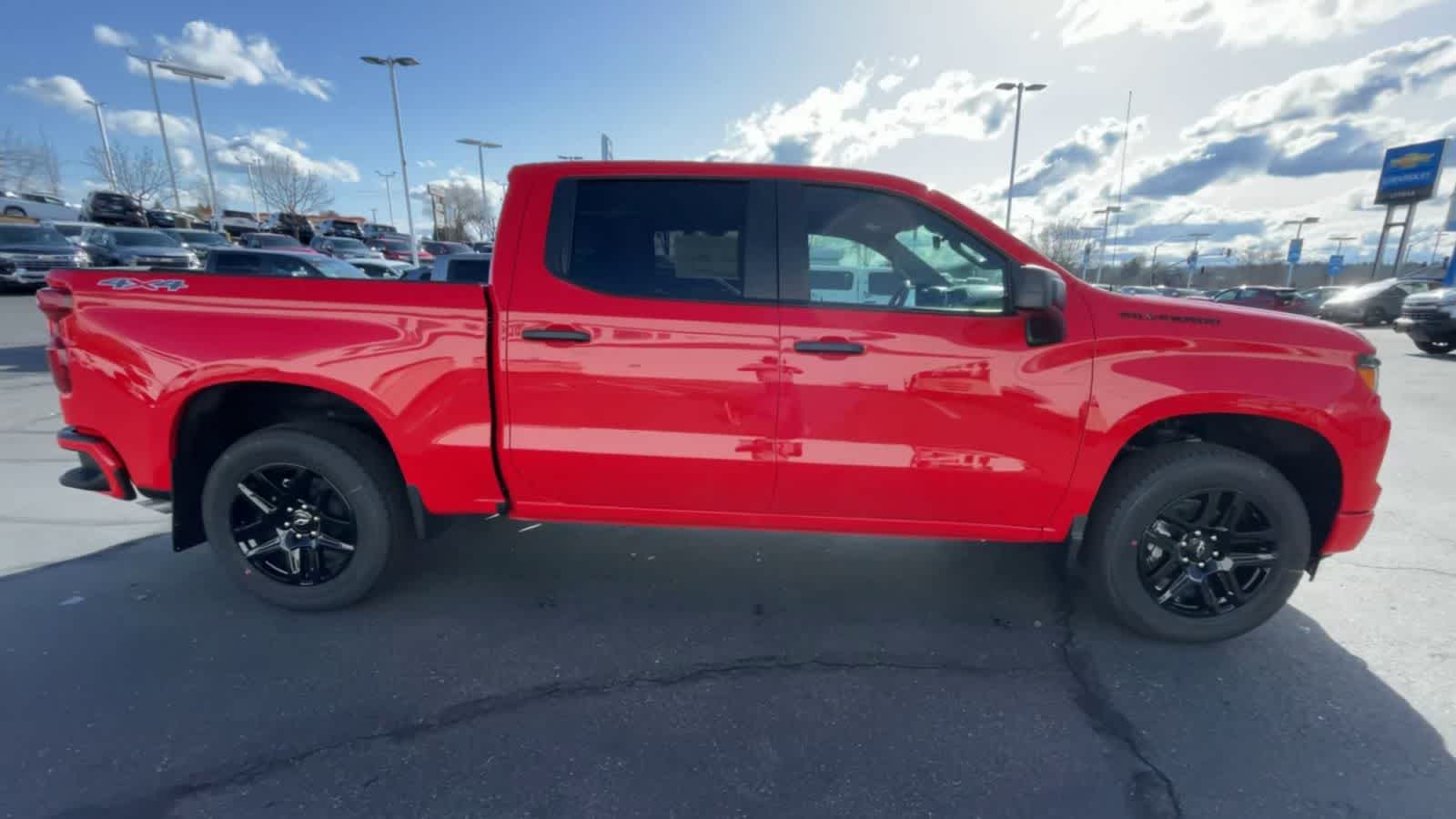 2024 Chevrolet Silverado 1500 Custom 4WD Crew Cab 147 9