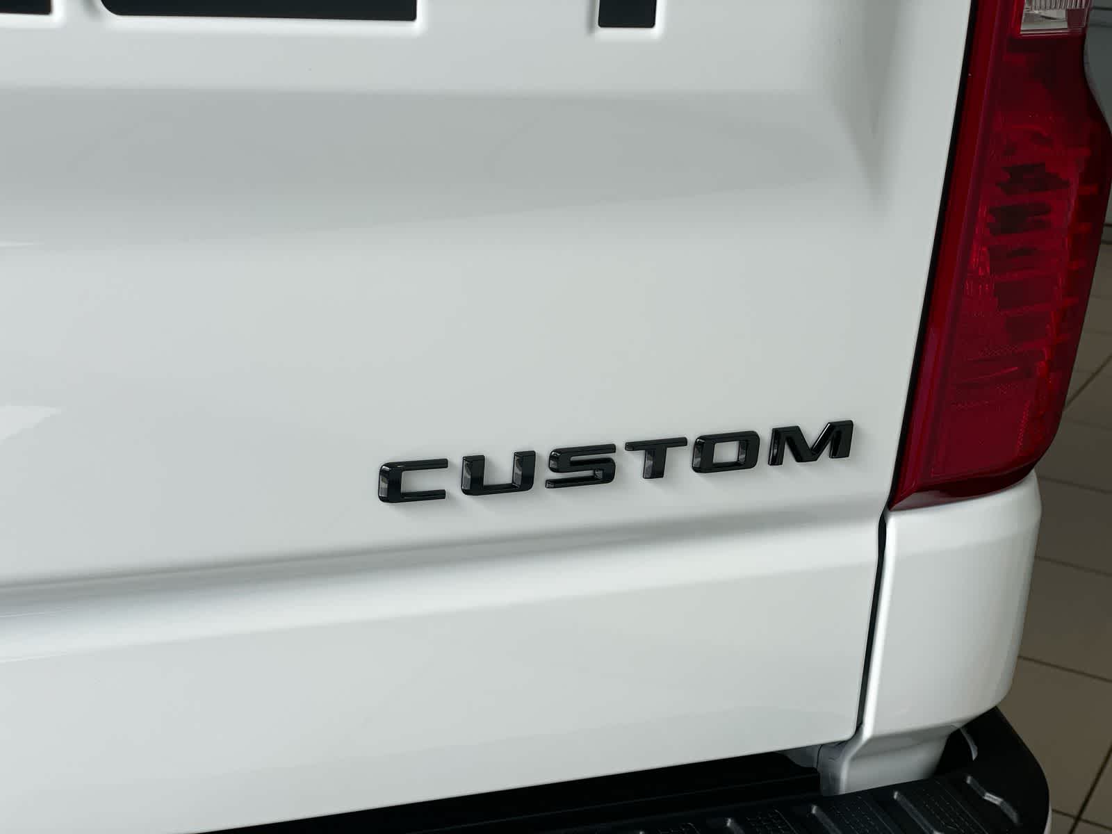 2024 Chevrolet Silverado 1500 Custom 4WD Crew Cab 157 31