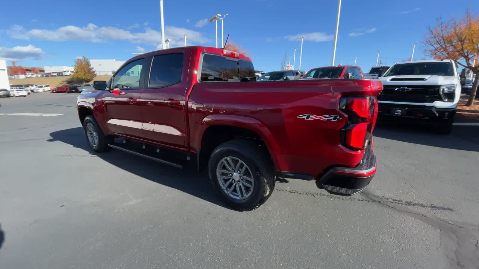 2024 Chevrolet Colorado 4WD LT Crew Cab 6