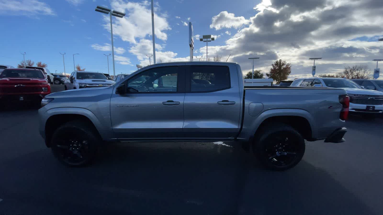 2024 Chevrolet Colorado 4WD Z71 Crew Cab 5