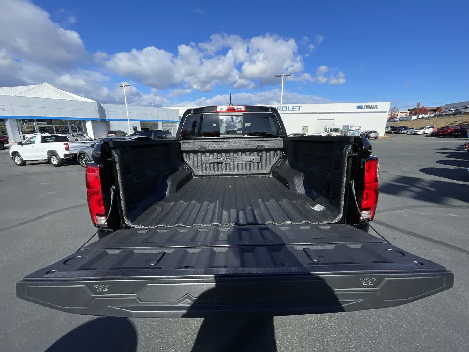 2024 Chevrolet Colorado 4WD ZR2 Crew Cab 33