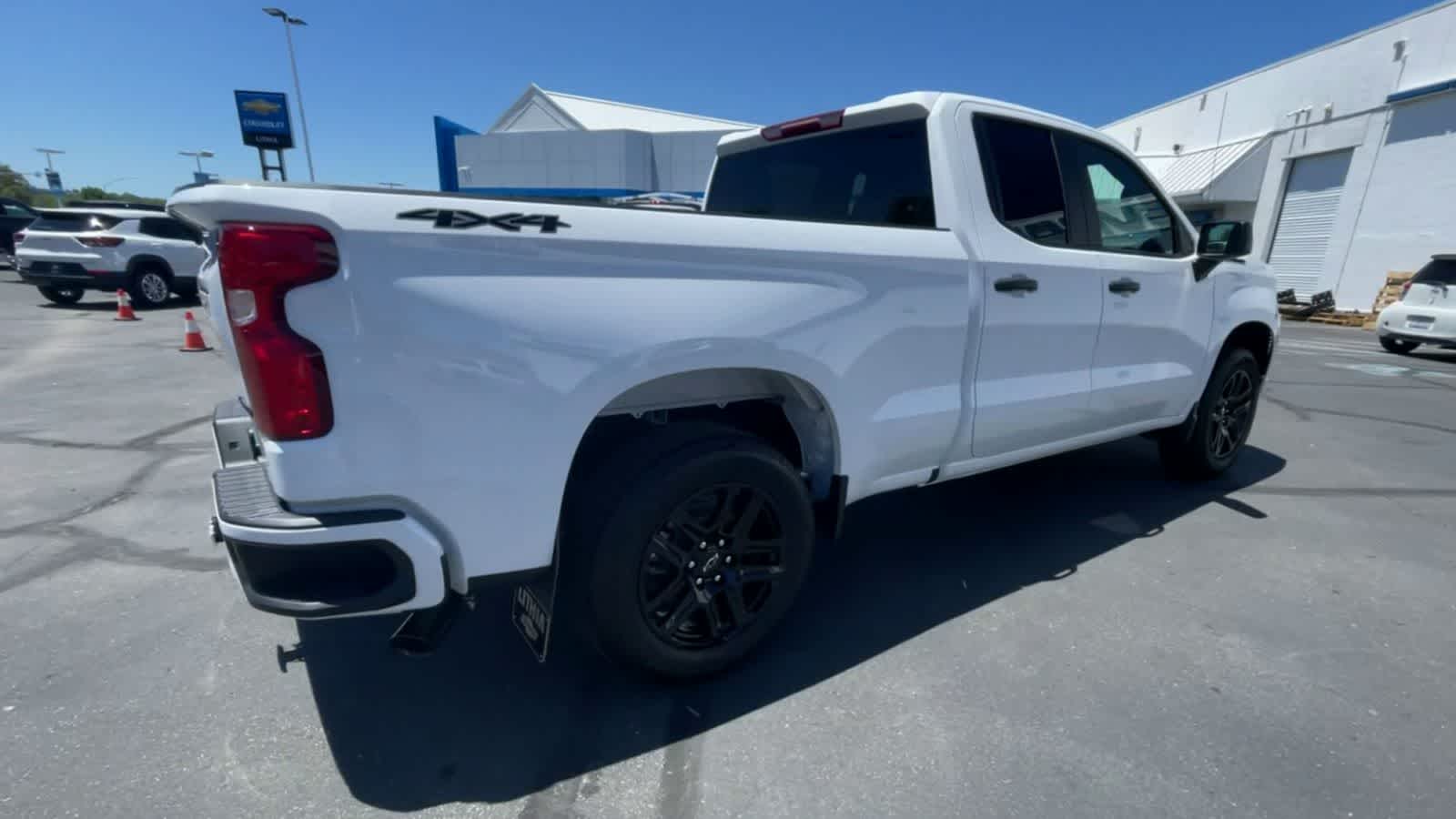 2024 Chevrolet Silverado 1500 Custom 4WD Double Cab 147 8