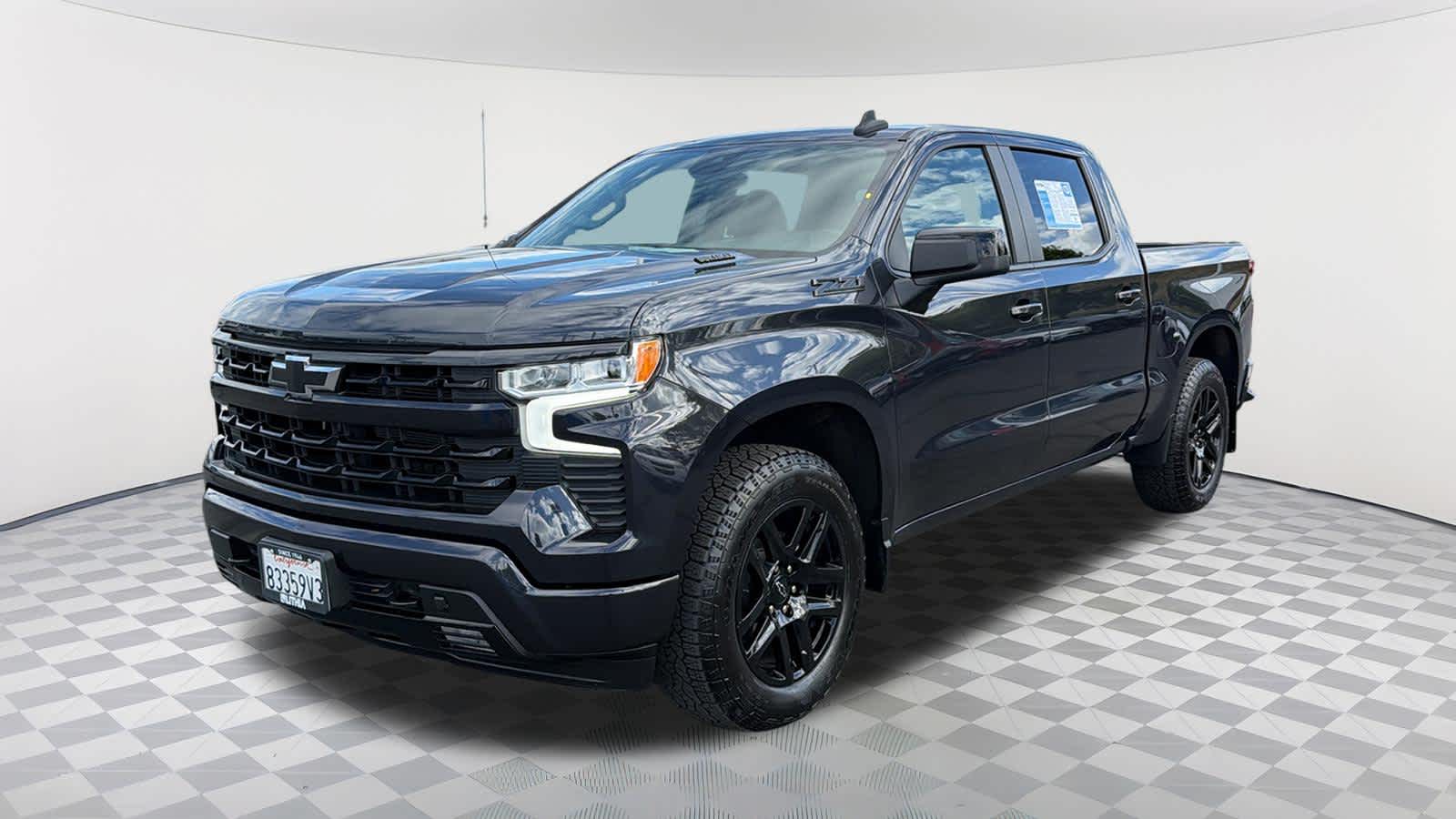 Dark Ash Metallic 2024 Chevrolet Silverado 1500 RST Crew Cab 4WD Pickup Truck Four-Wheel Drive Automatic