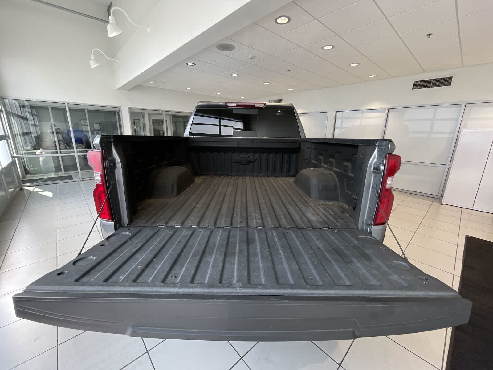 2019 Chevrolet Silverado 1500 LTZ 4WD Crew Cab 147 26