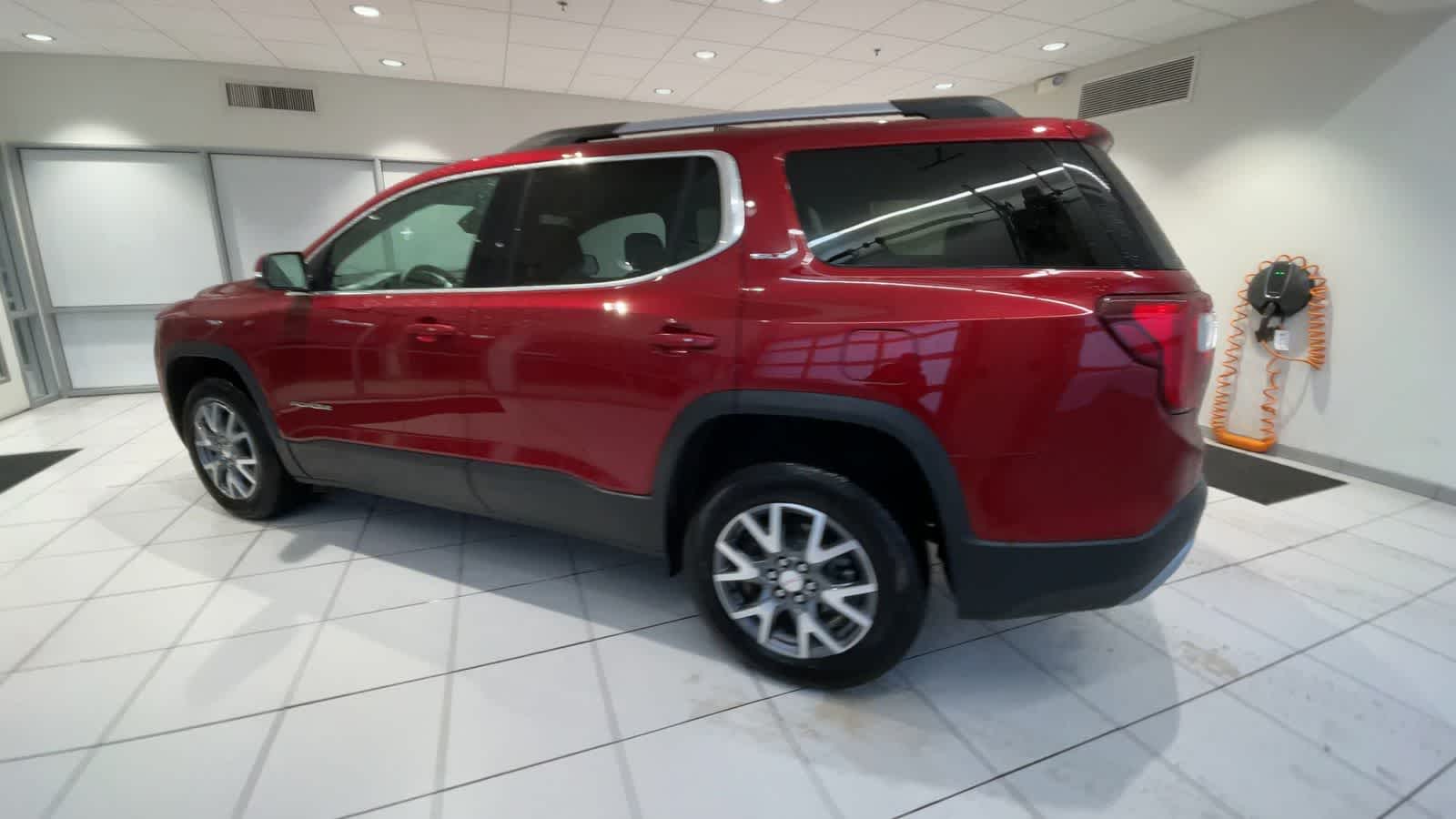 2023 GMC Acadia SLT 6