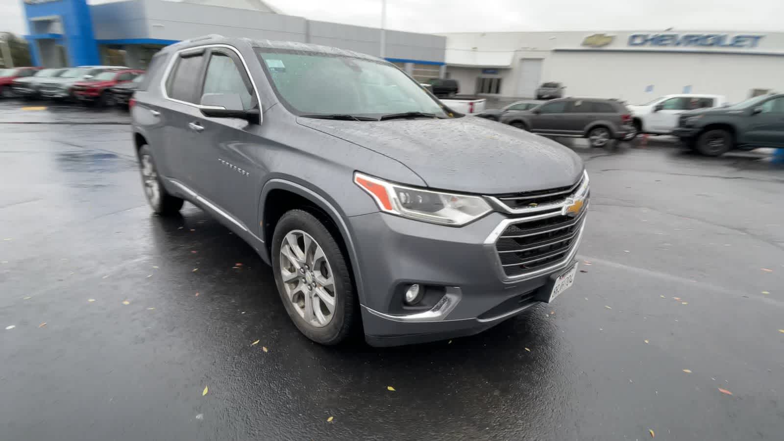 2018 Chevrolet Traverse Premier 2