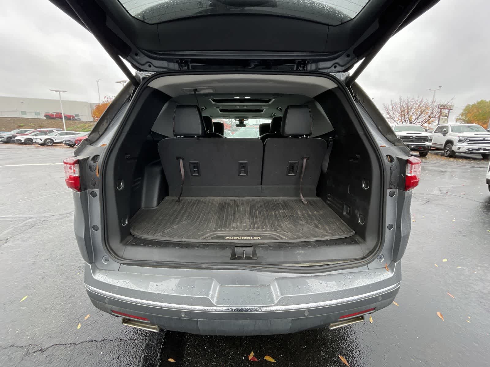 2018 Chevrolet Traverse Premier 33