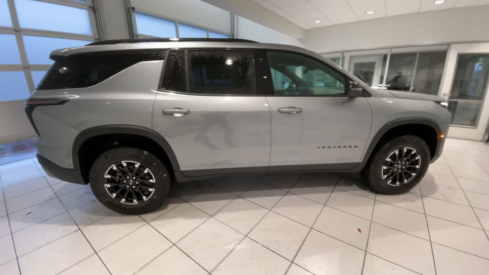 2025 Chevrolet Traverse AWD Z71 9