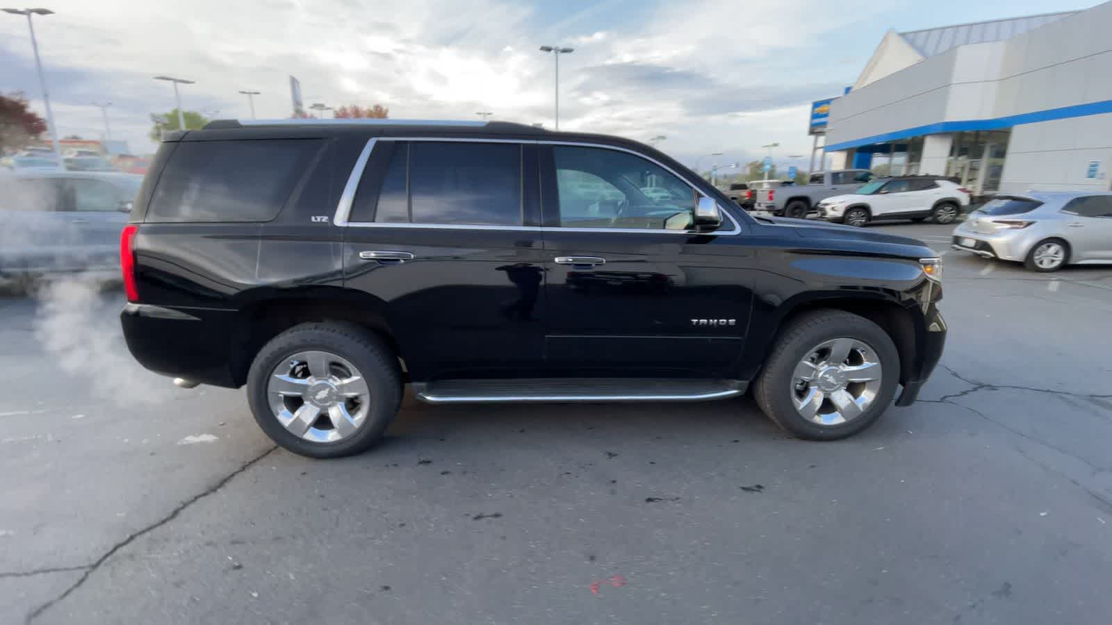 2016 Chevrolet Tahoe LTZ 9