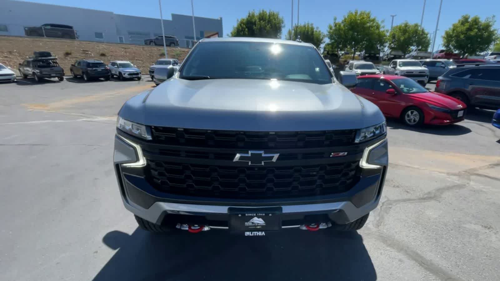 2024 Chevrolet Suburban Z71 3