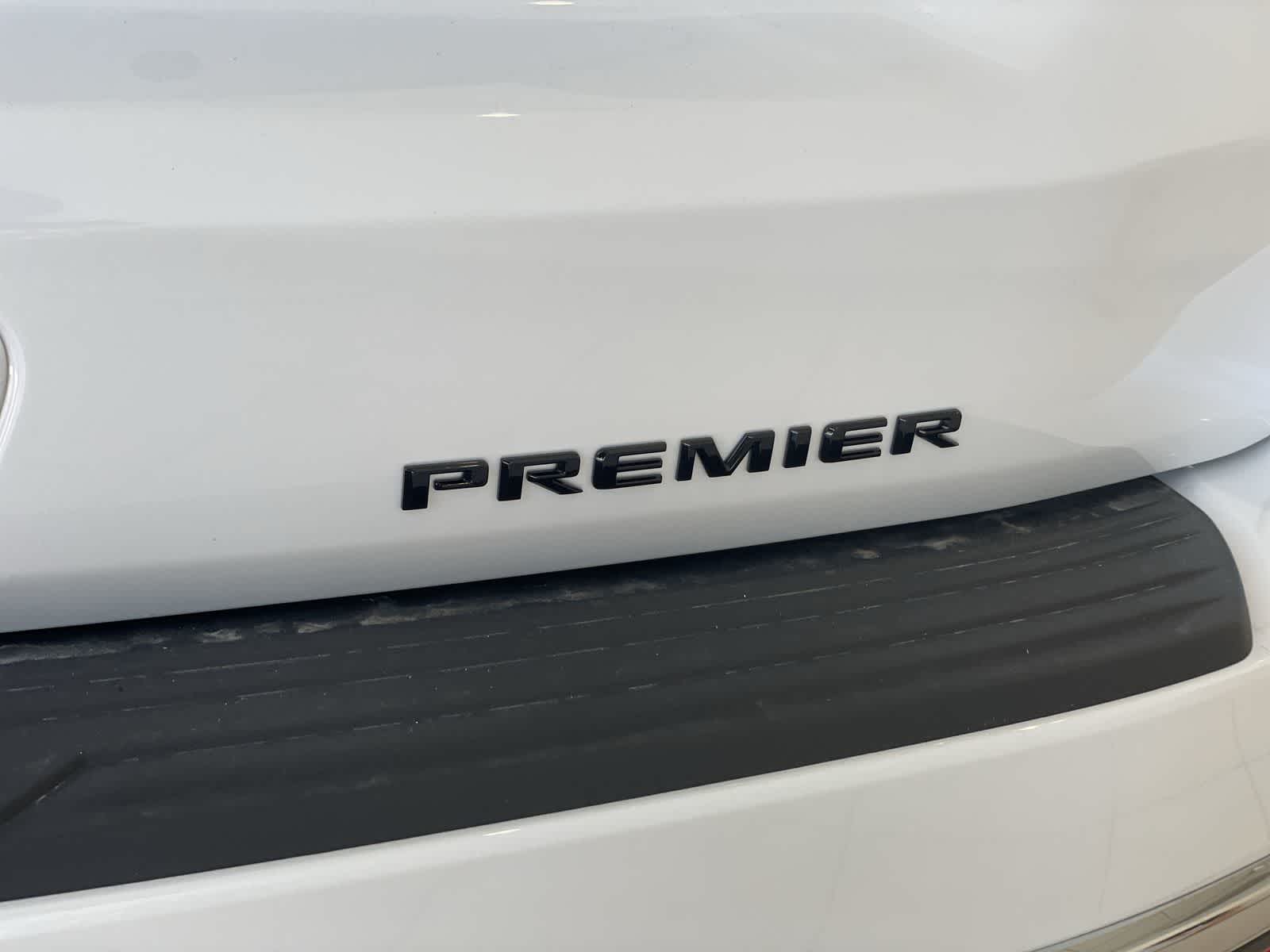 2024 Chevrolet Suburban Premier 33