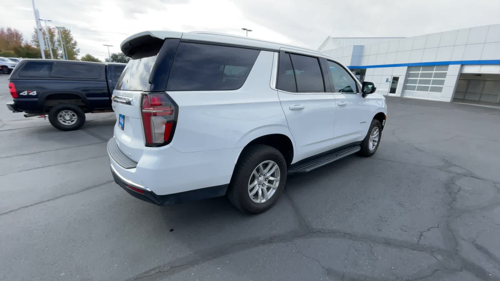 2021 Chevrolet Tahoe LT 8