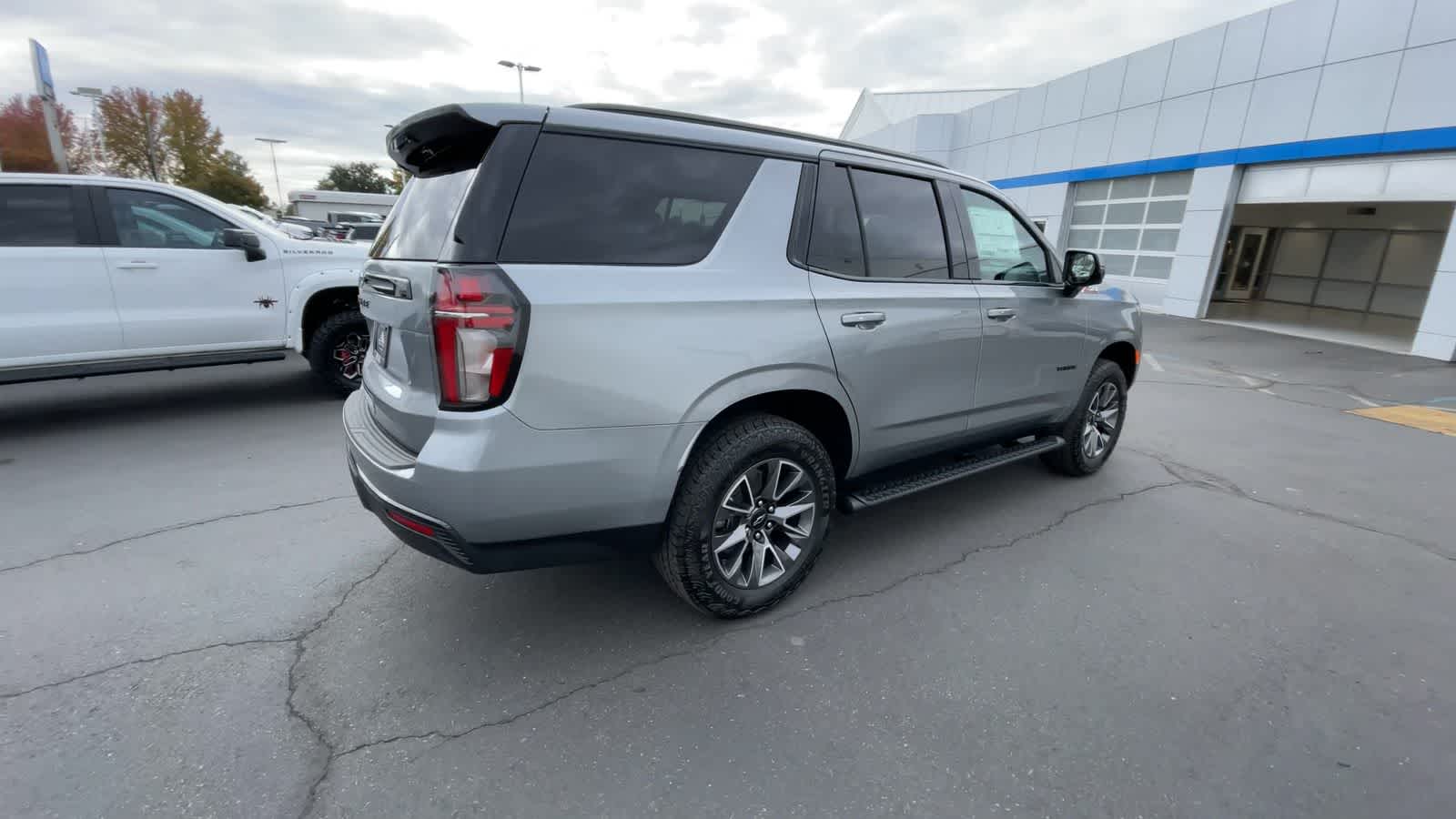 2024 Chevrolet Tahoe Z71 8