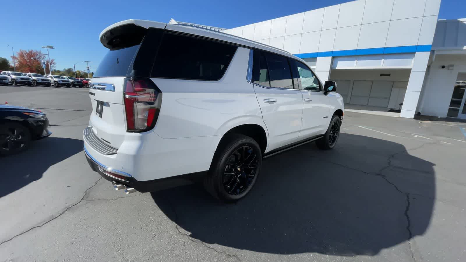 2024 Chevrolet Tahoe Premier 8