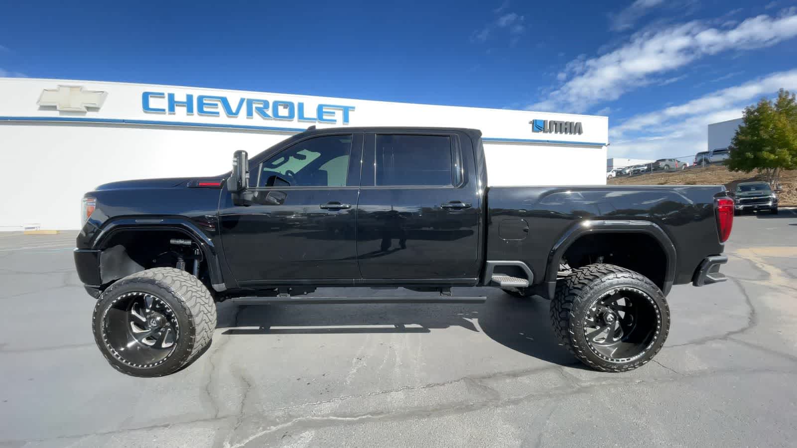 2022 GMC Sierra 3500HD AT4 4WD Crew Cab 159 5