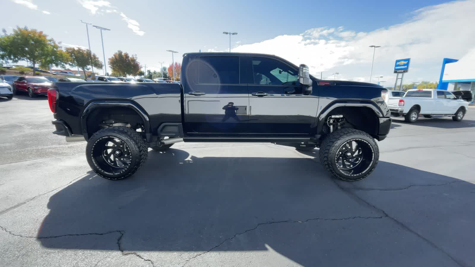 2022 GMC Sierra 3500HD AT4 4WD Crew Cab 159 9