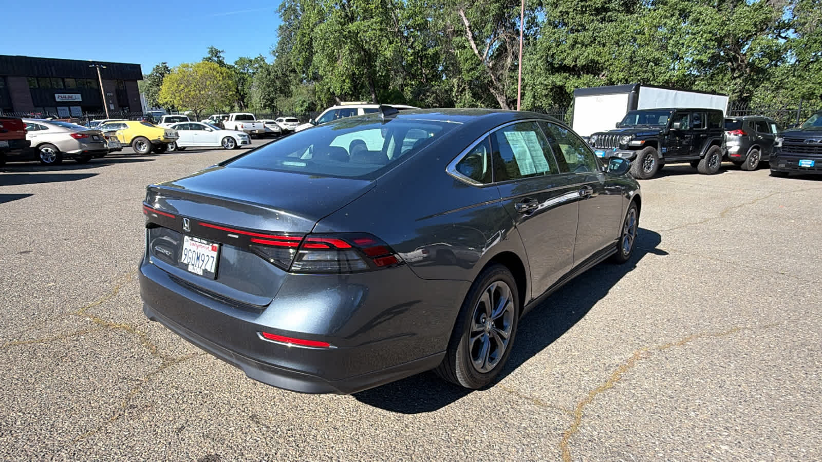 View vehicle photo 5