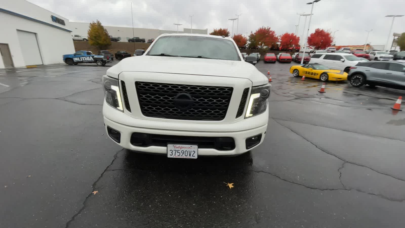 2019 Nissan Titan SV 4x4 Crew Cab 3