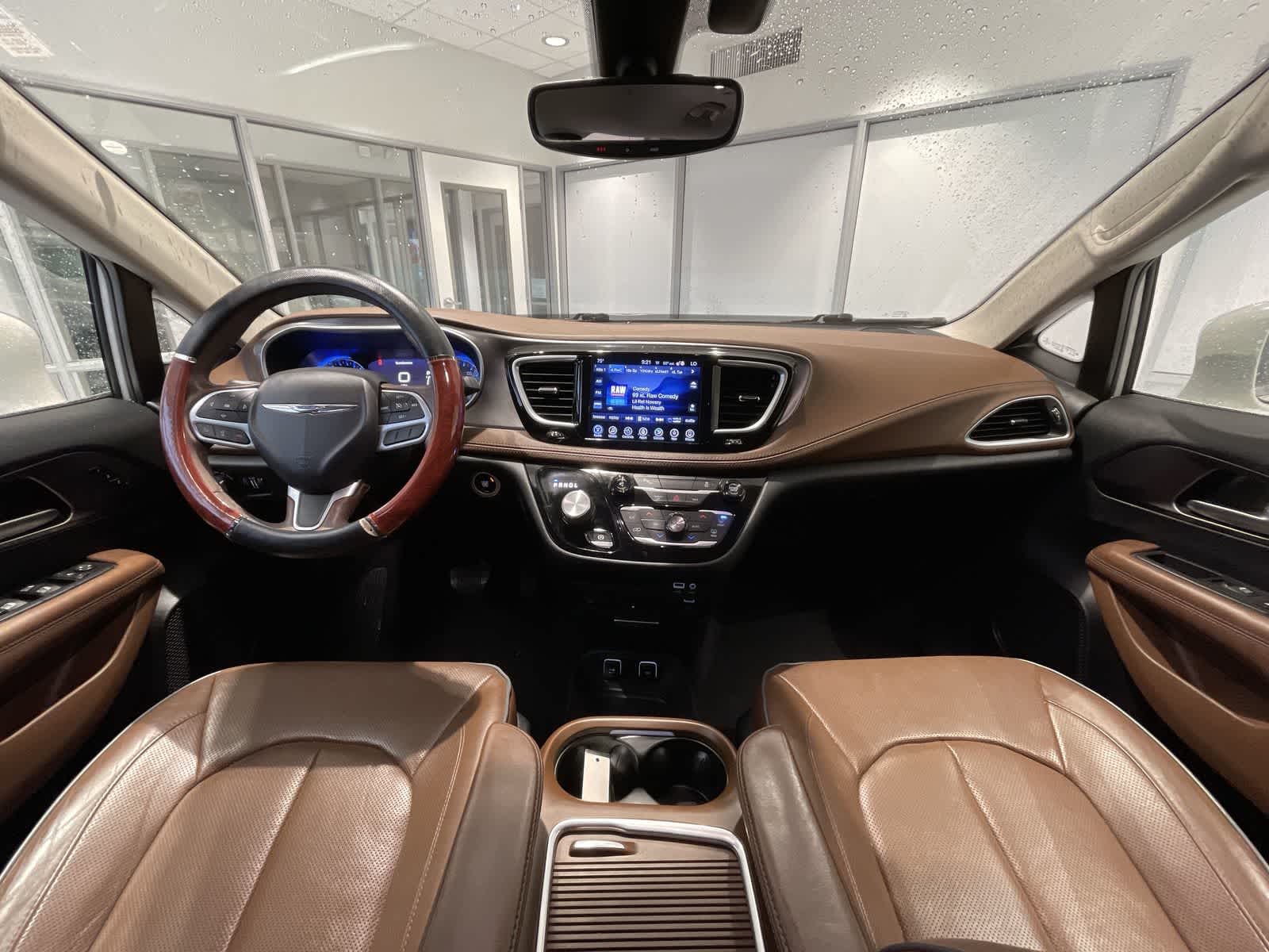 2017 Chrysler Pacifica Limited 20