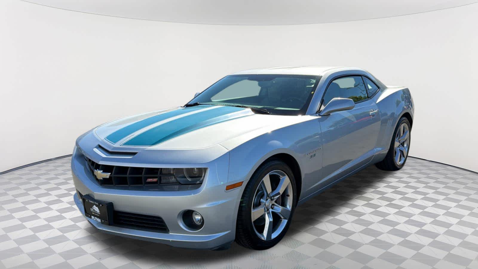2011 Chevrolet Camaro 2SS Coupe RWD