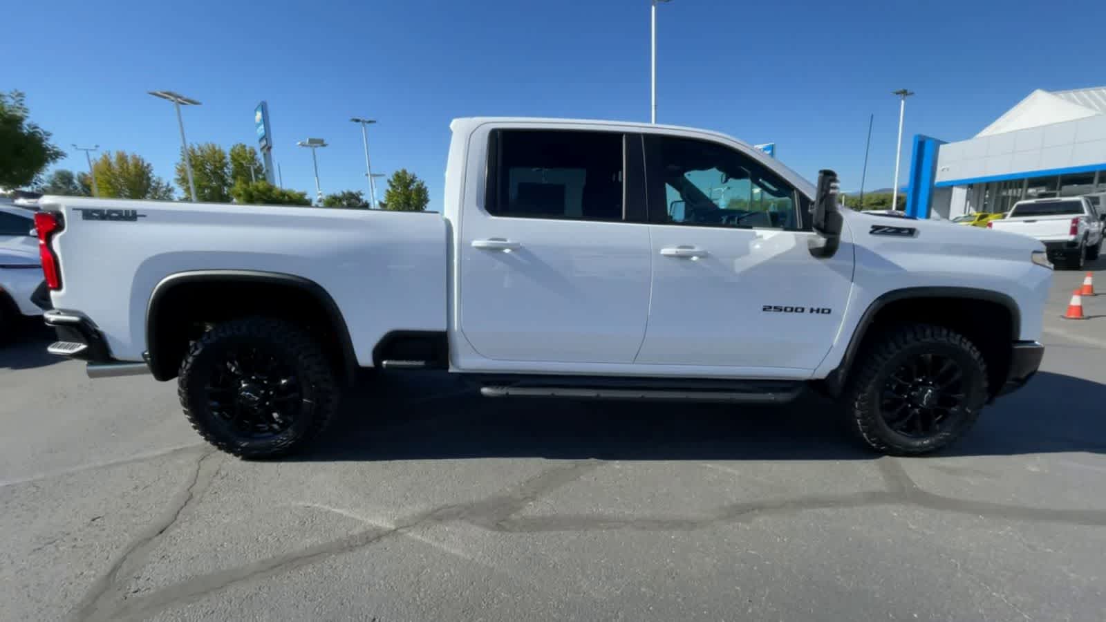 2025 Chevrolet Silverado 2500HD LT 4WD Crew Cab 159 9