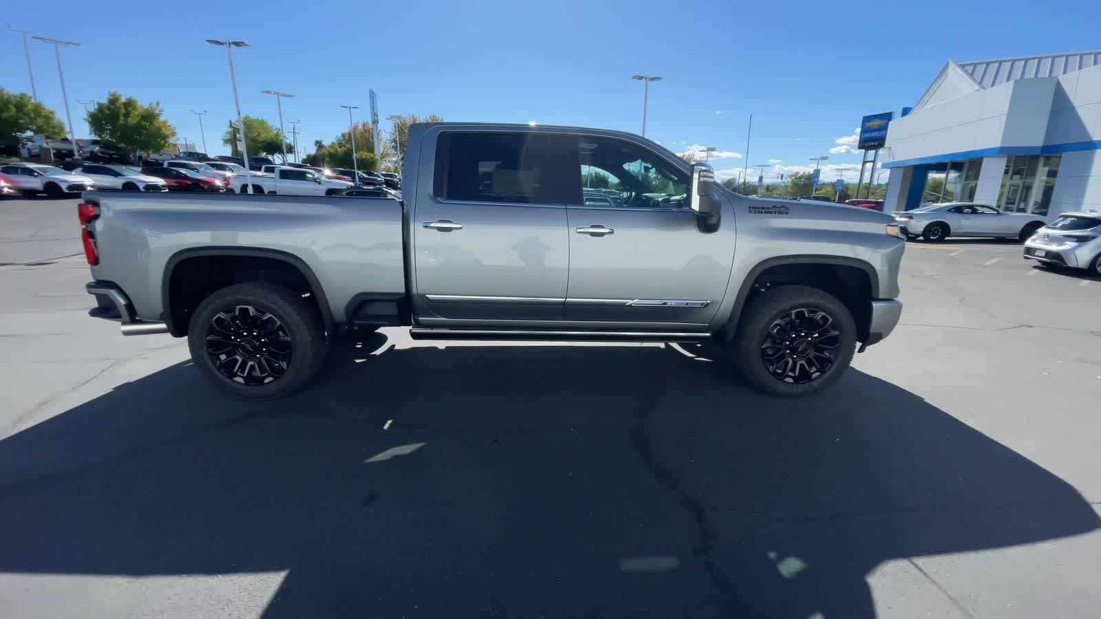 2025 Chevrolet Silverado 2500HD High Country 4WD Crew Cab 159 9