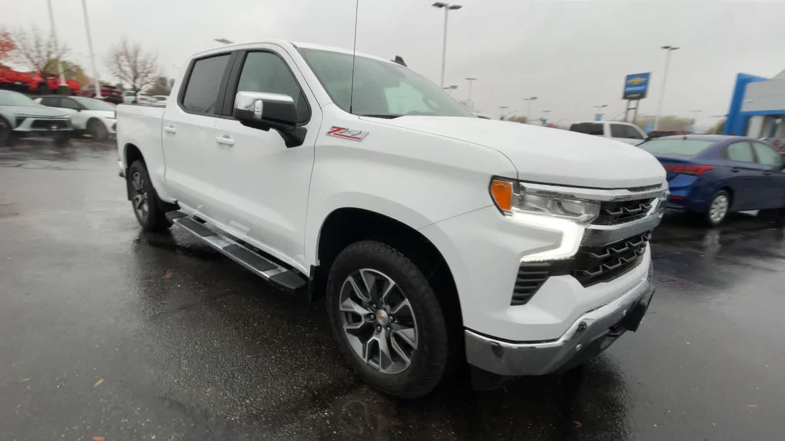 2025 Chevrolet Silverado 1500 LT 4WD Crew Cab 147 2