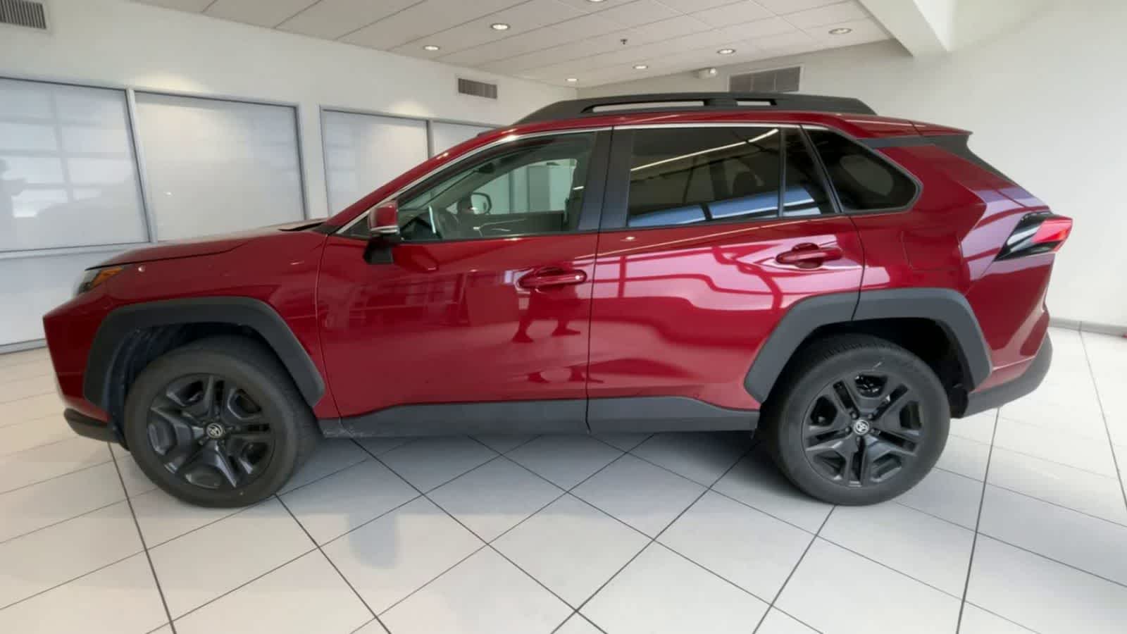 2023 Toyota RAV4 Adventure 5