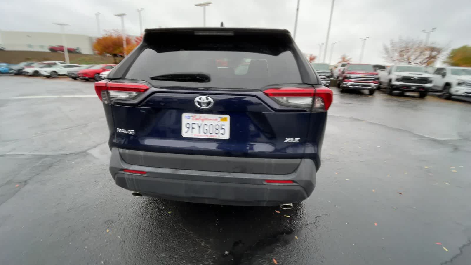 2020 Toyota RAV4 XLE 7