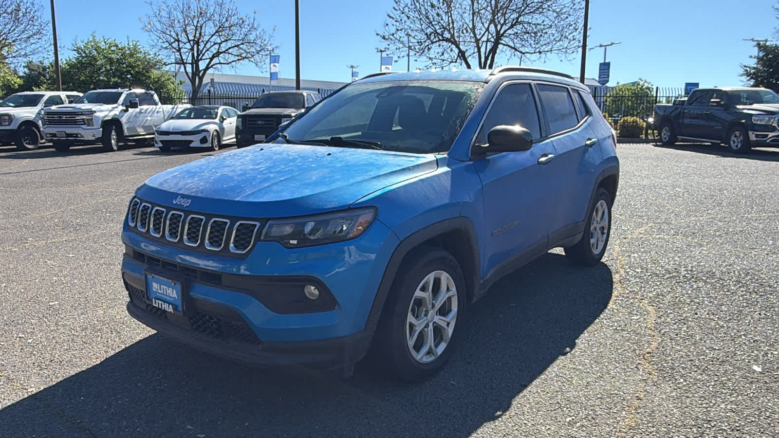 Hydro Blue Pearlcoat 2024 Jeep Compass Latitude 4WD SUV / Crossover Four-Wheel Drive 8-Speed Automatic