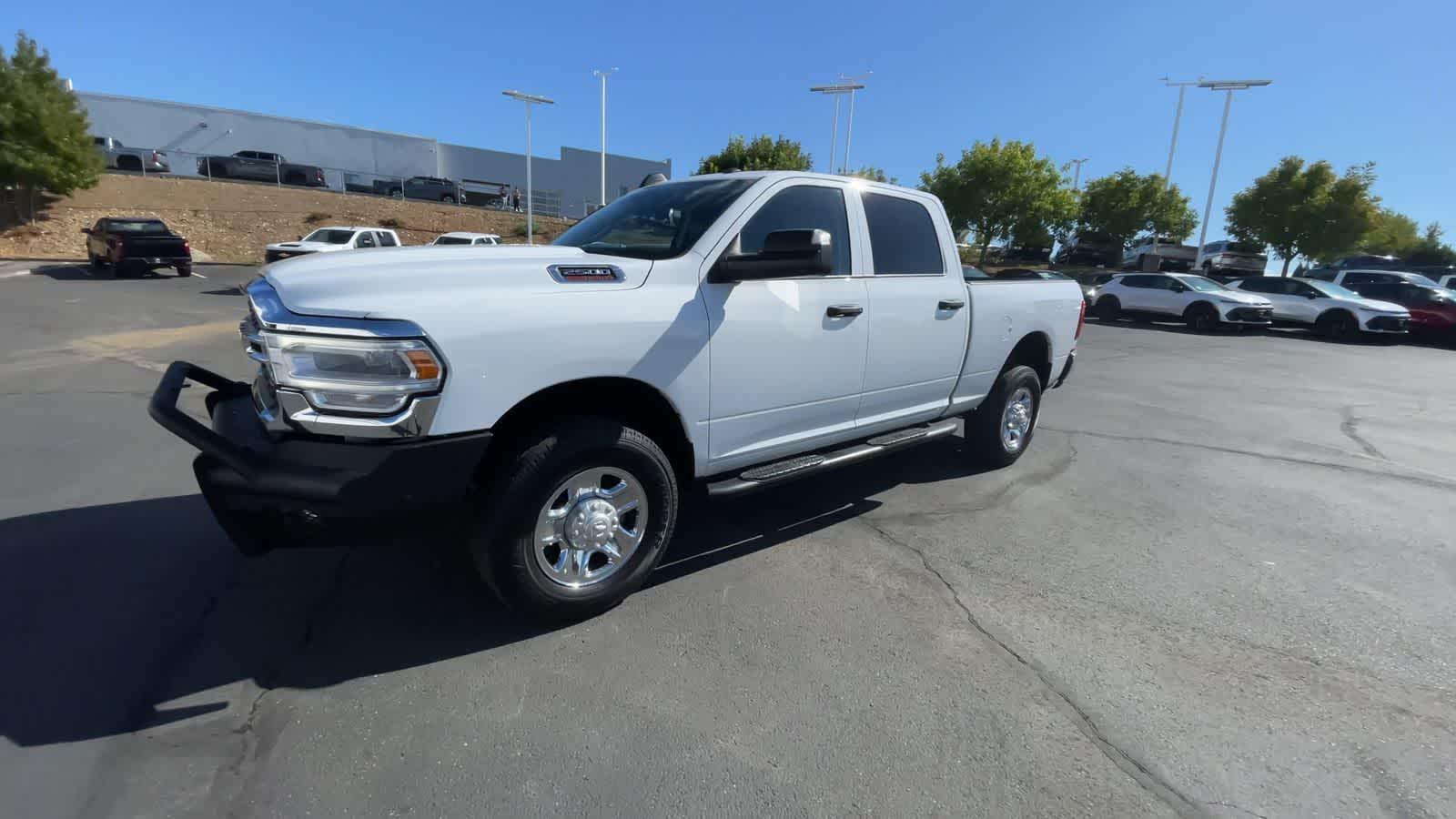 2019 Ram 2500 Tradesman 4x4 Crew Cab 64 Box 4