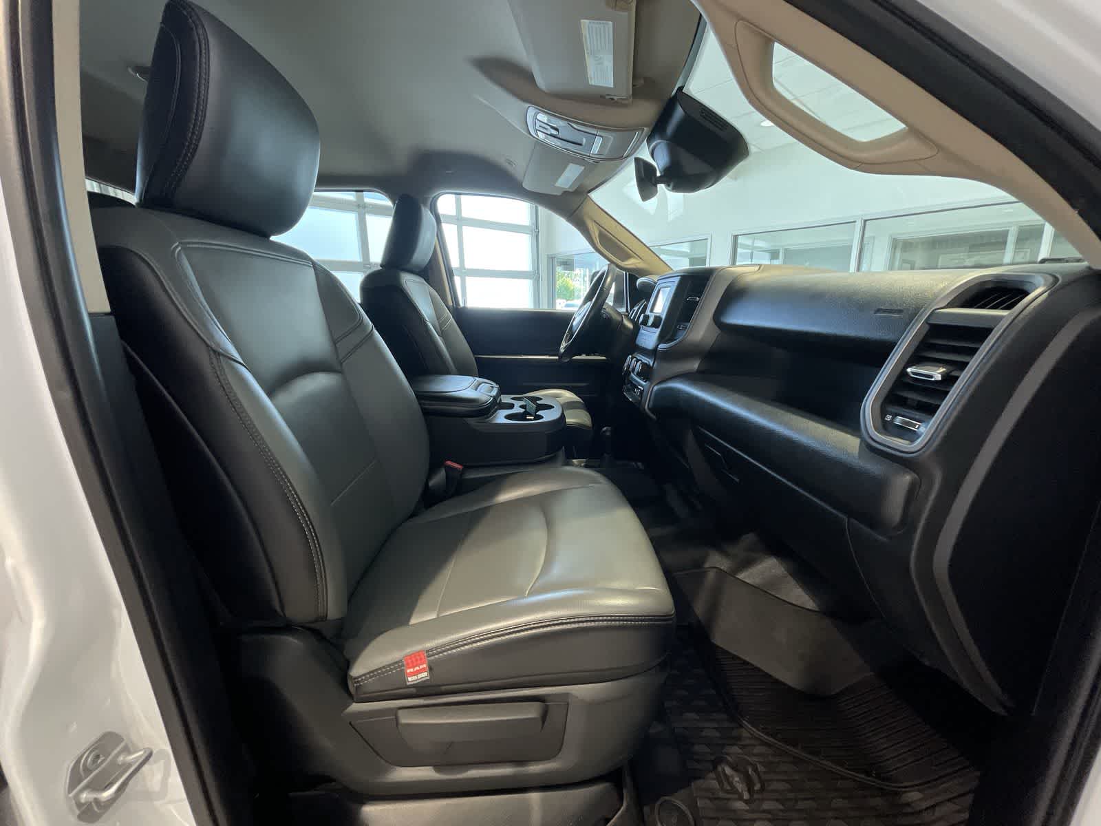 2019 Ram 2500 Tradesman 4x4 Crew Cab 64 Box 27