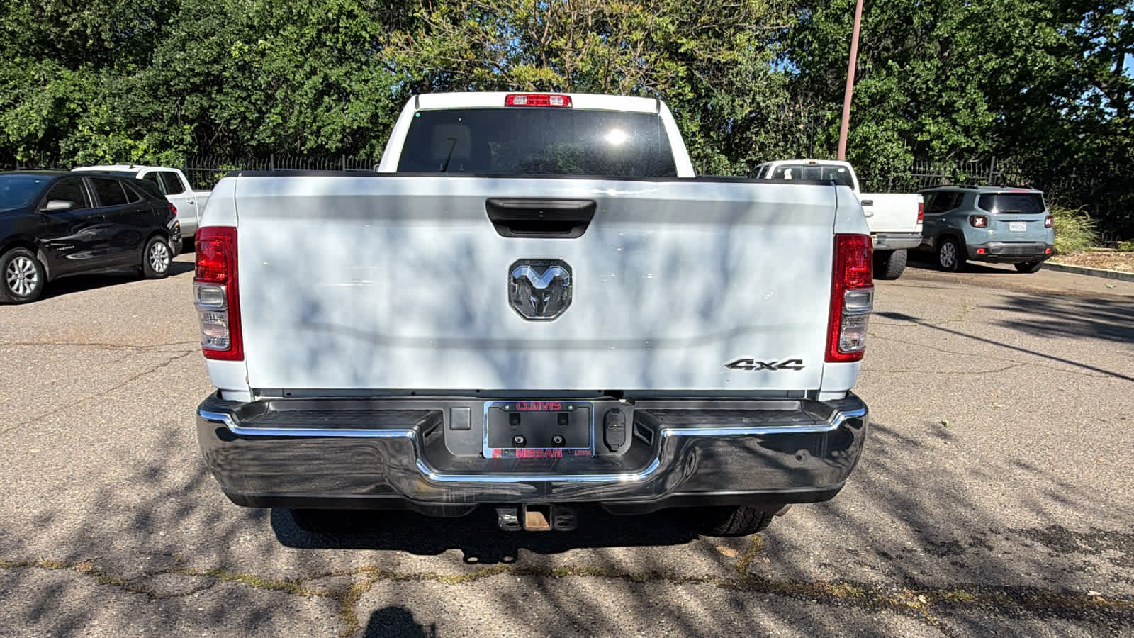 View vehicle photo 6