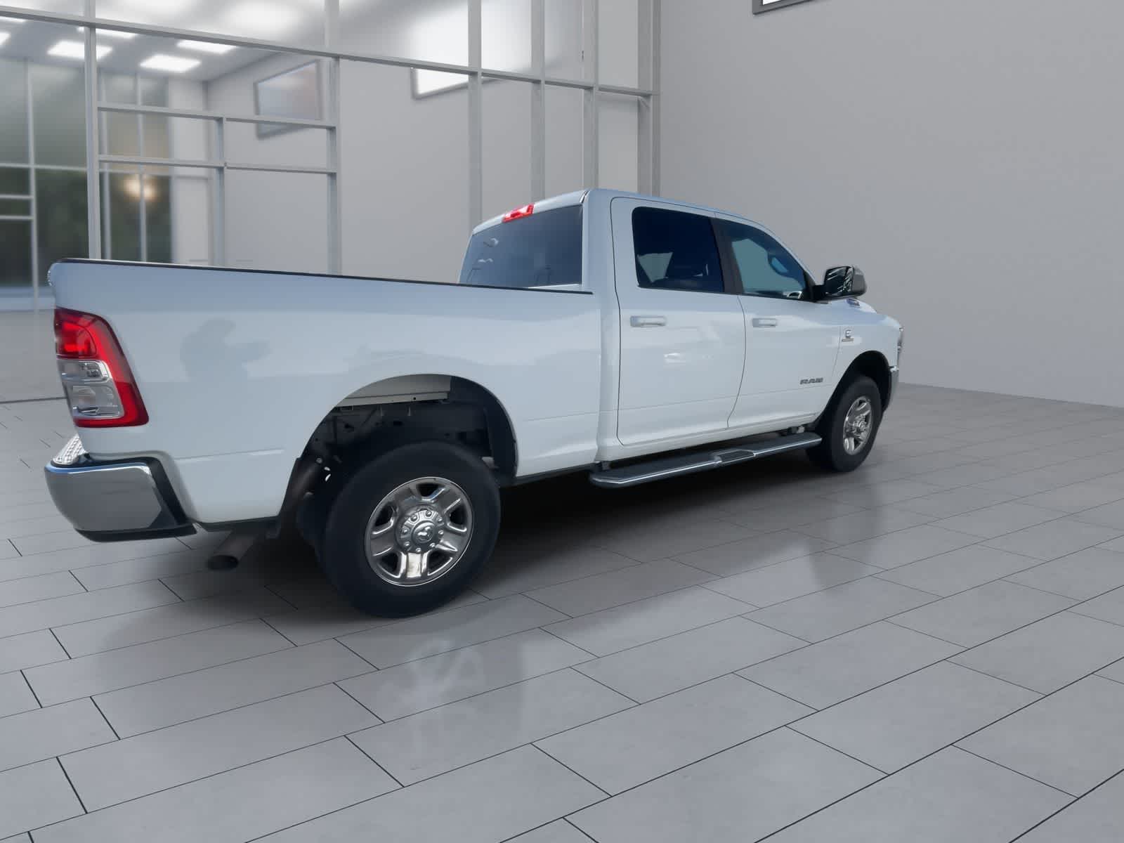 2022 Ram 2500 Big Horn 4x4 Crew Cab 64 Box 8