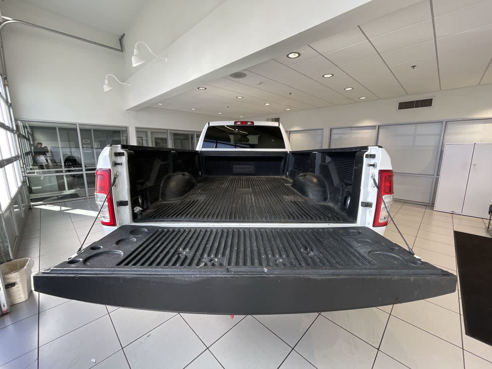 2022 Ram 2500 Big Horn 4x4 Crew Cab 8 Box 25