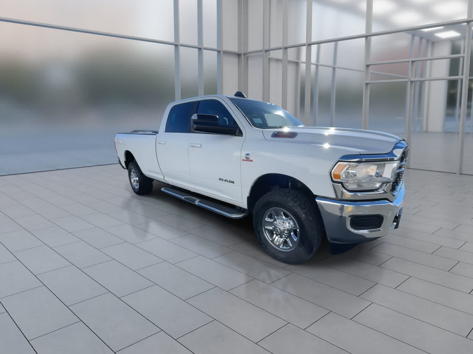 2022 Ram 2500 Big Horn 4x4 Crew Cab 8 Box 2