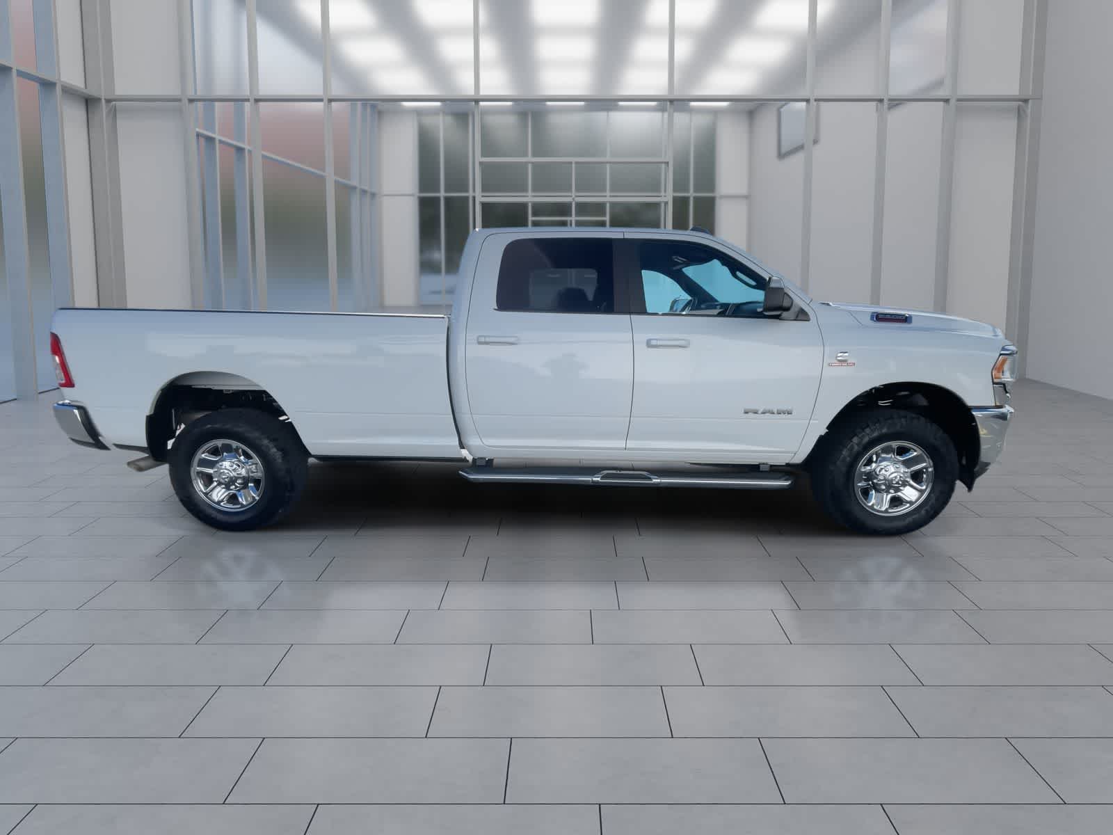 2022 Ram 2500 Big Horn 4x4 Crew Cab 8 Box 9