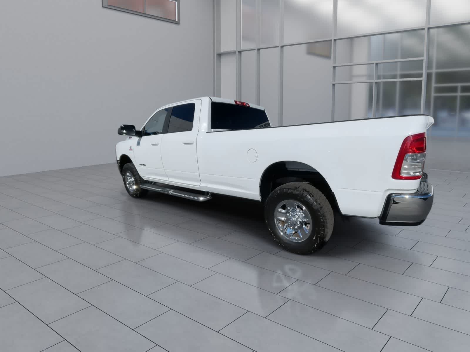 2022 Ram 2500 Big Horn 4x4 Crew Cab 8 Box 6