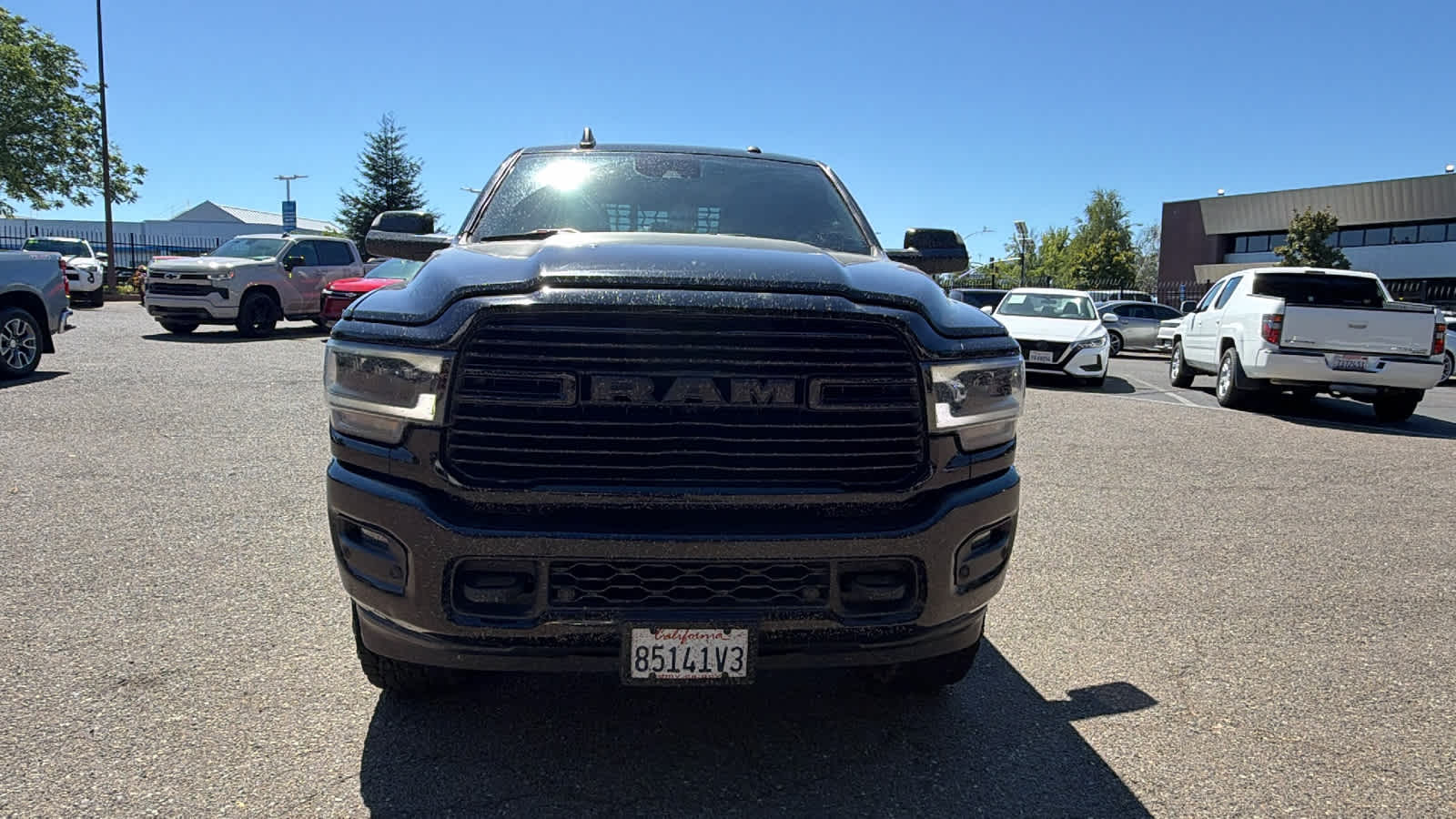 View vehicle photo 2