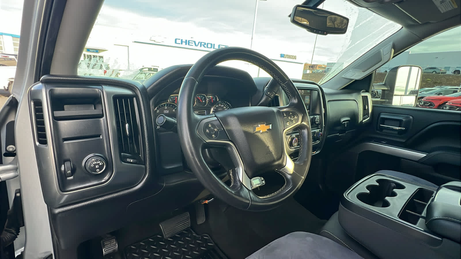 2014 Chevrolet Silverado 1500 LT 2WD Crew Cab 143.5 2