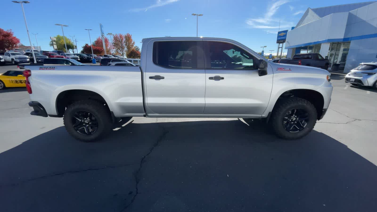 2020 Chevrolet Silverado 1500 LT Trail Boss 4WD Crew Cab 157 9