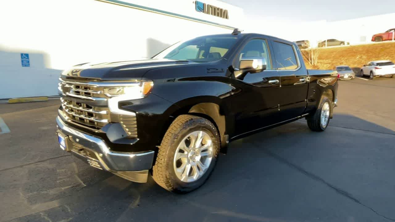 2023 Chevrolet Silverado 1500 LTZ 4WD Crew Cab 157 4