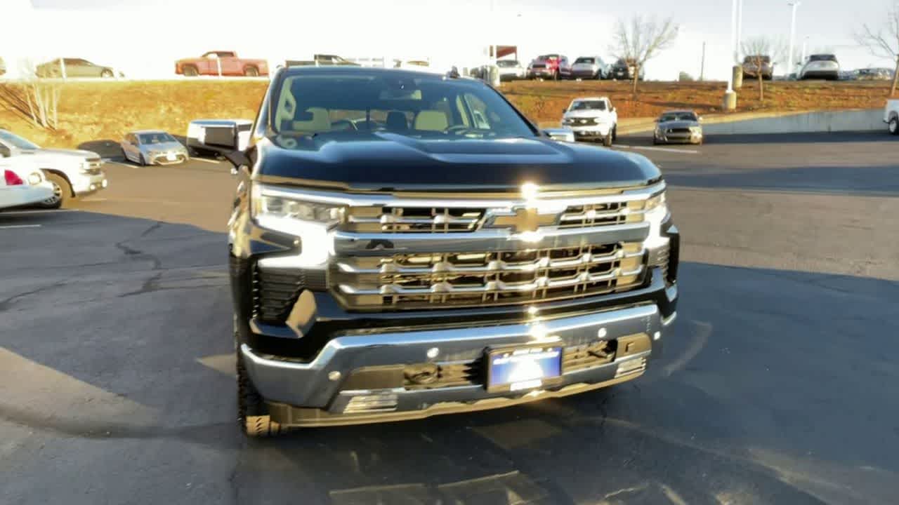 2023 Chevrolet Silverado 1500 LTZ 4WD Crew Cab 157 3