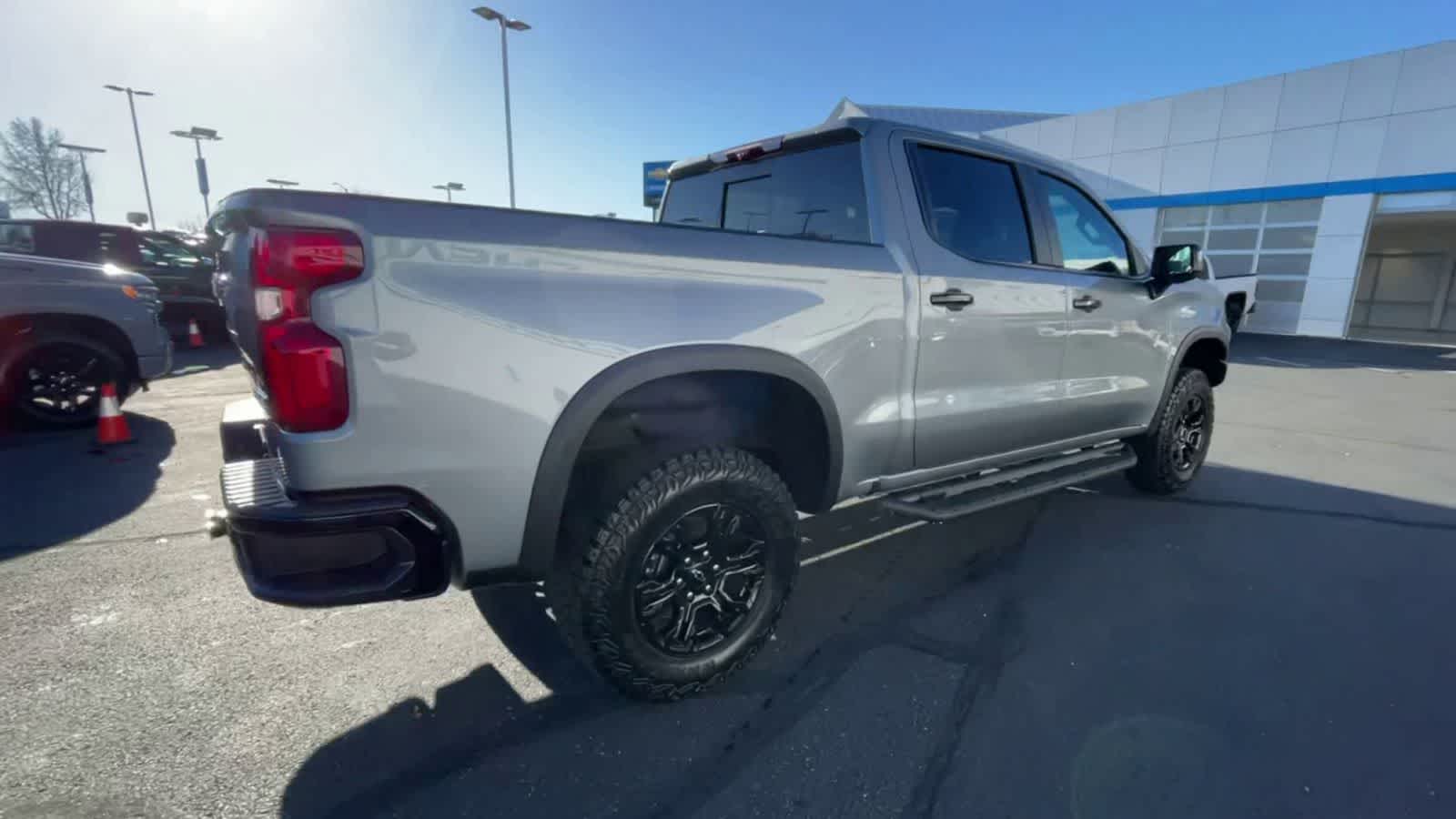 2024 Chevrolet Silverado 1500 ZR2 4WD Crew Cab 147 8