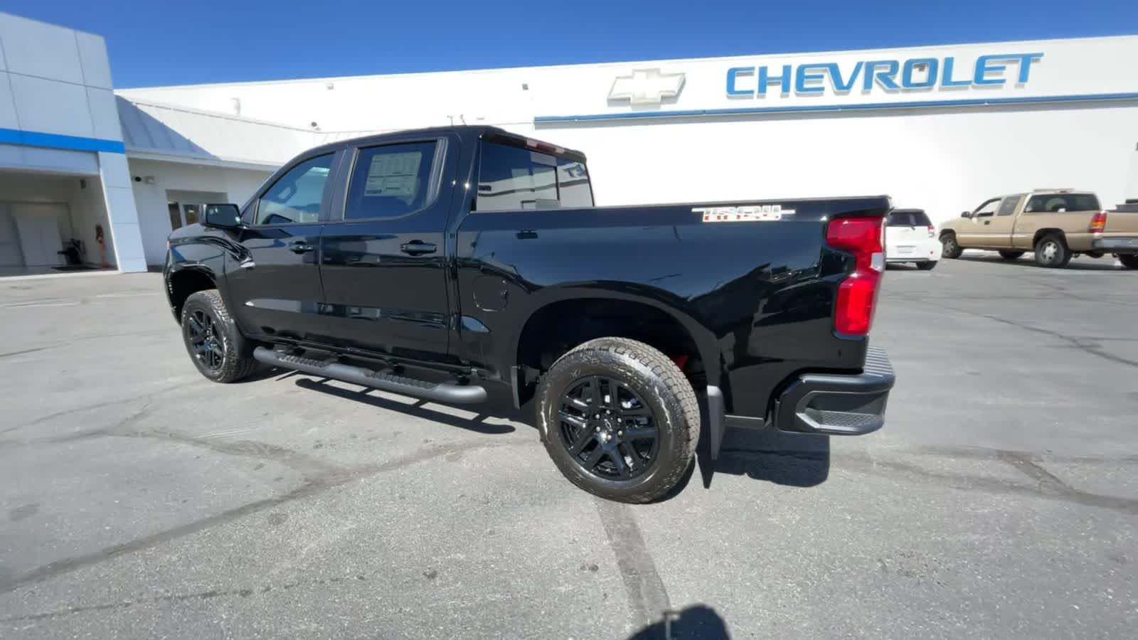 2025 Chevrolet Silverado 1500 LT Trail Boss 4WD Crew Cab 147 6