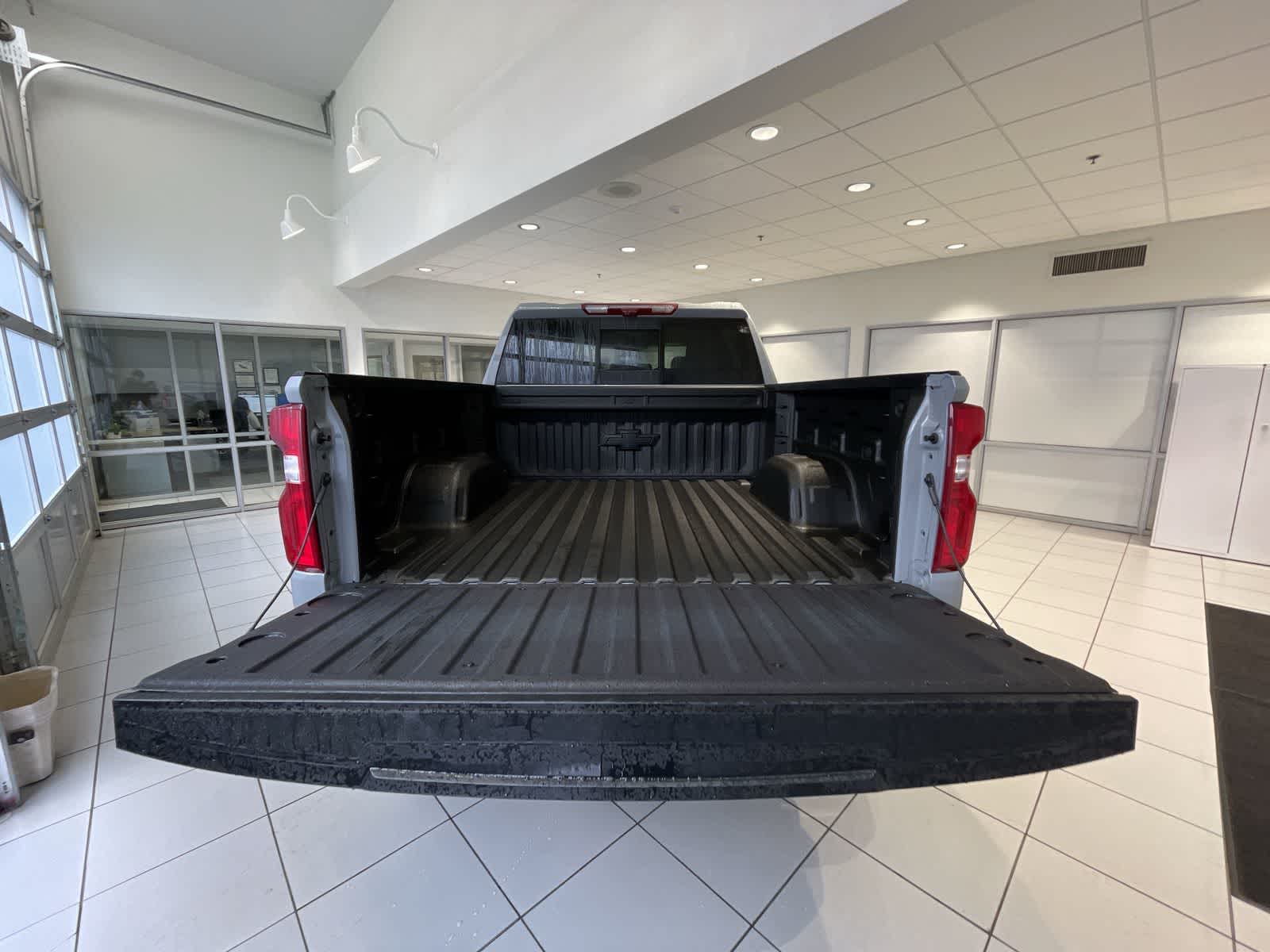 2025 Chevrolet Silverado 1500 ZR2 4WD Crew Cab 147 27