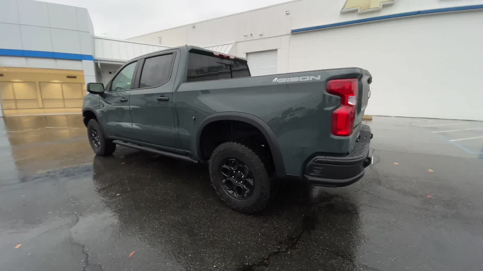 2025 Chevrolet Silverado 1500 ZR2 4WD Crew Cab 147 6