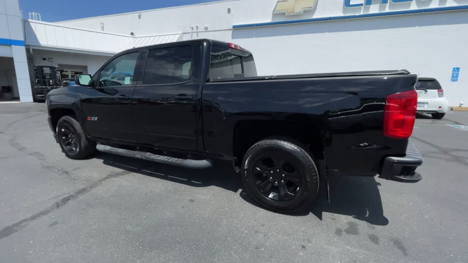 2018 Chevrolet Silverado 1500 LTZ 4WD Crew Cab 143.5 6