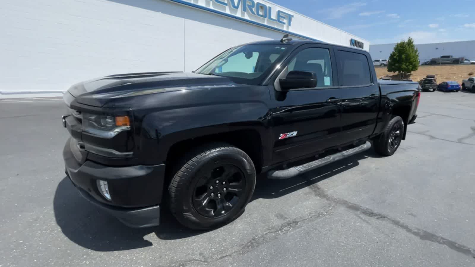 2018 Chevrolet Silverado 1500 LTZ 4WD Crew Cab 143.5 4